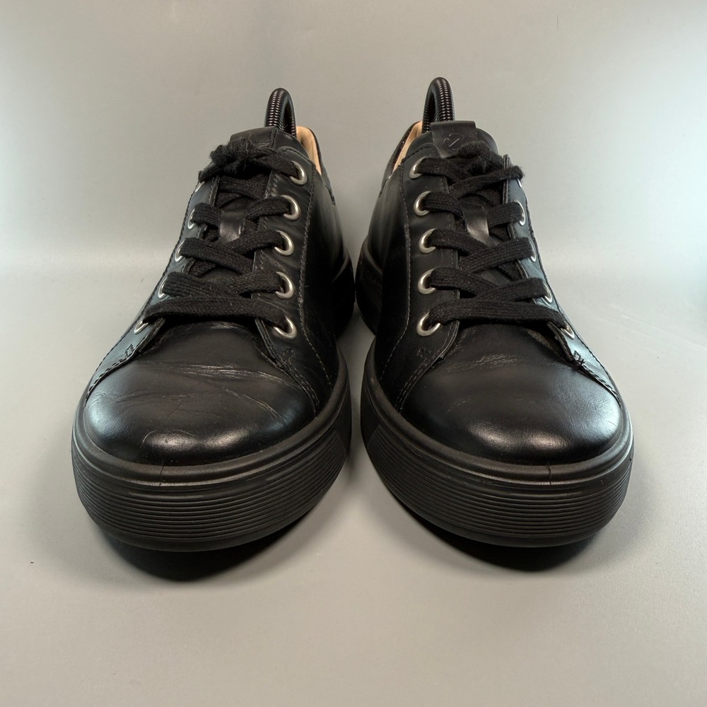 Ecco Street Tray Womens US 9 - 9.5 9 1/2 EU 40 Dress Sneaker Black Leather Lace - Picture 2 of 16